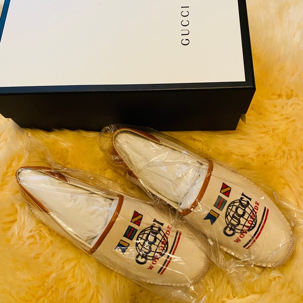 ✅New Gucci Slip Ons: includes dust bag/box W/ Tag
